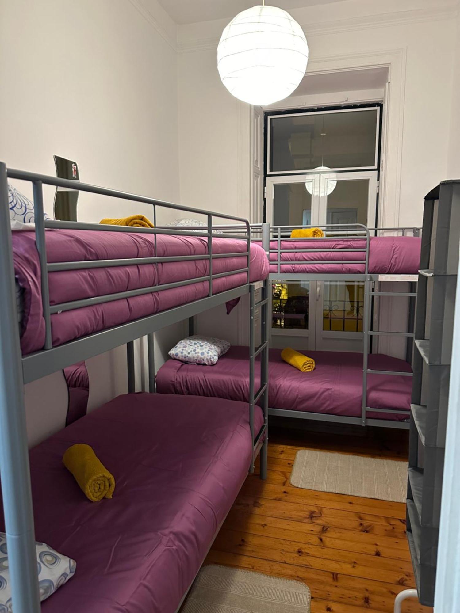 Garden Campo De Ourique Guest House - Hostel Lissabon Exterior foto