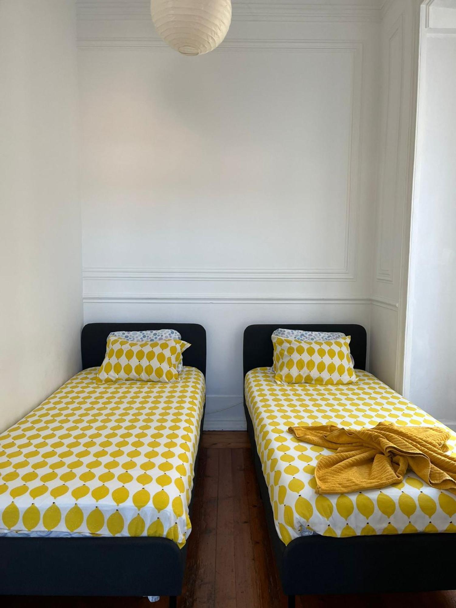 Garden Campo De Ourique Guest House - Hostel Lissabon Exterior foto